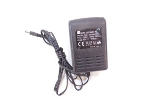 Power Adapter Leader Electronics 16V 900mA 481609OOSE (втора употреба)